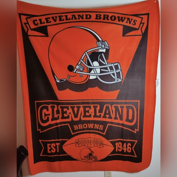 Vintage 90s Y2K Cleveland Browns Football  Blanket Throw Shawl Wrap, 48"x60" - Picture 2 of 7